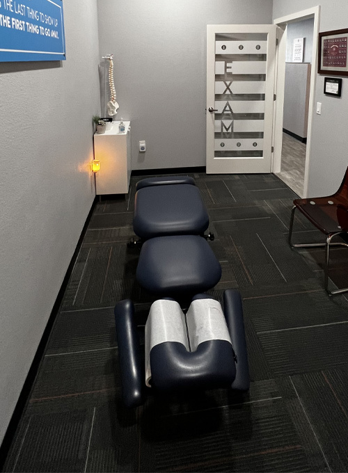 Chiropractic-Adjustment-Table.jpg